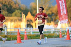 BIB: 
                            <button type="button" onclick="openModal(27886388)" class="btn btn-primary btn-sm float-right btn-popup" data-toggle="modal" data-target=".modal-high-quality">
                        <i class="fas fa-shopping-cart"></i> Add to Cart
                    </button>
                                            <button type="button" onclick="isThisMe(27886388, true)" class="btn btn-success btn-sm float-right btn-popup btn-isme hidden" data-toggle="tooltip" data-placement="bottom" title="นี่คือรูปของคุณใช่ไหม คลิกที่นี่เพื่อเอาเข้าอัลบั้ม">
                        <i class="fas fa-plus"></i> Add to album
                    </button>
                    <button type="button" onclick="isThisMe(27886388, false)" class="btn btn-warning btn-sm float-right btn-popup btn-isnotme hidden">
                        <i class="fas fa-ban"></i> Remove from album
                    </button>